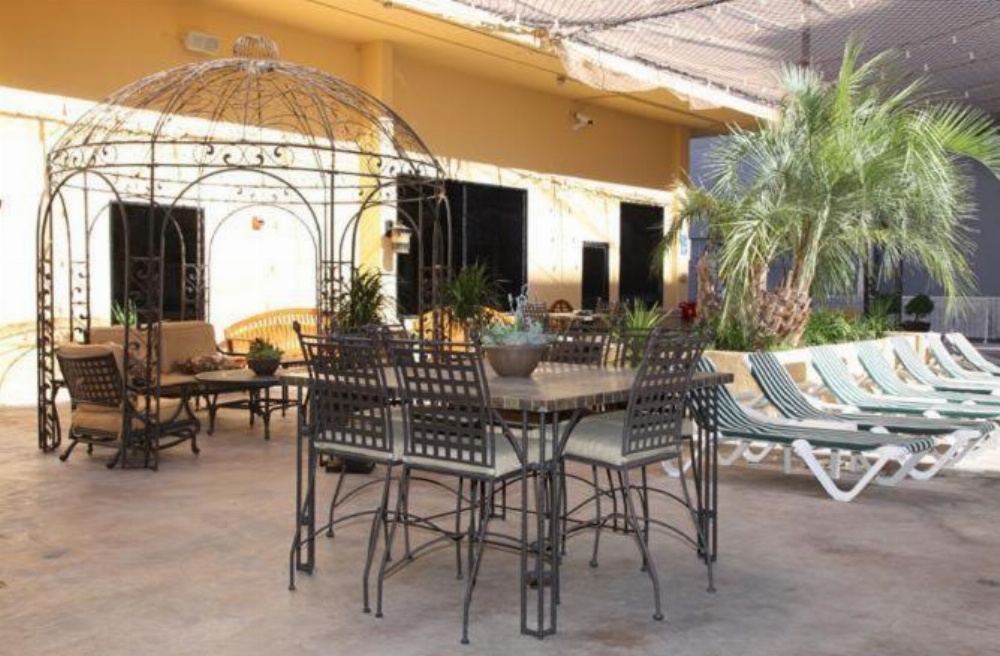 Jockey Club Suites Image 25